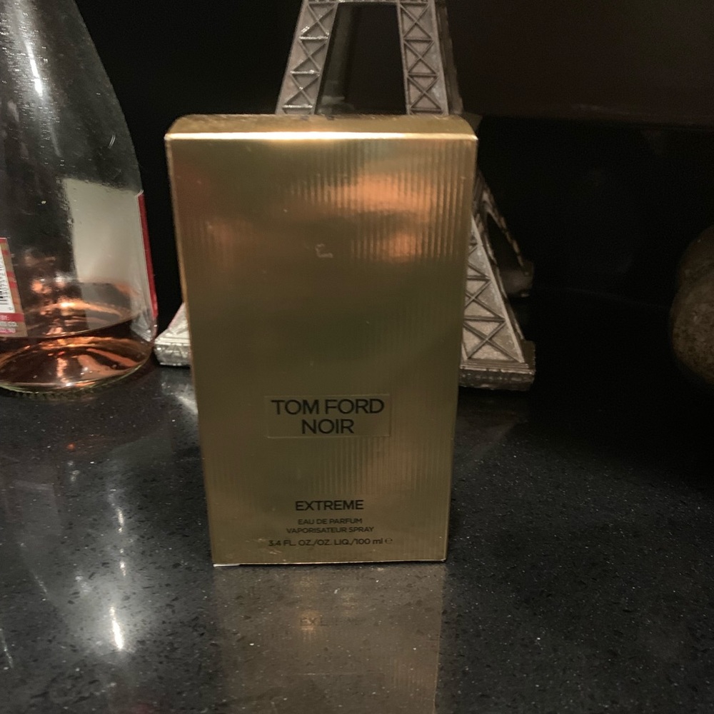 SAMPLES of your favorite cologne........